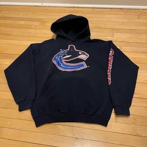 Vancouver Canucks Vintage Pullover Hoodie